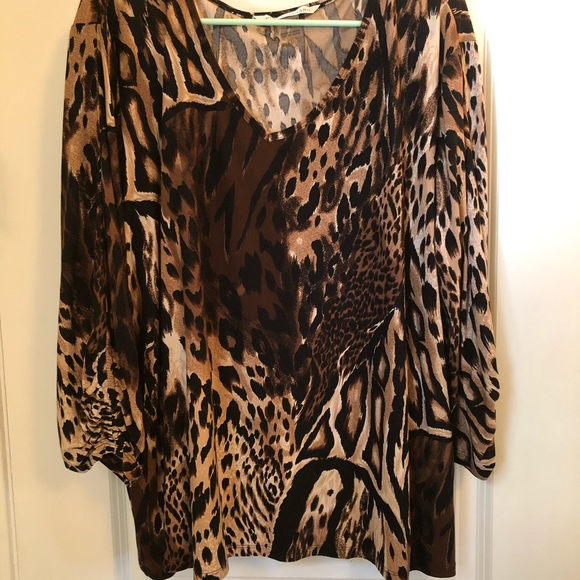 Peter Nygard Animal print blouse - Picture 1 of 3
